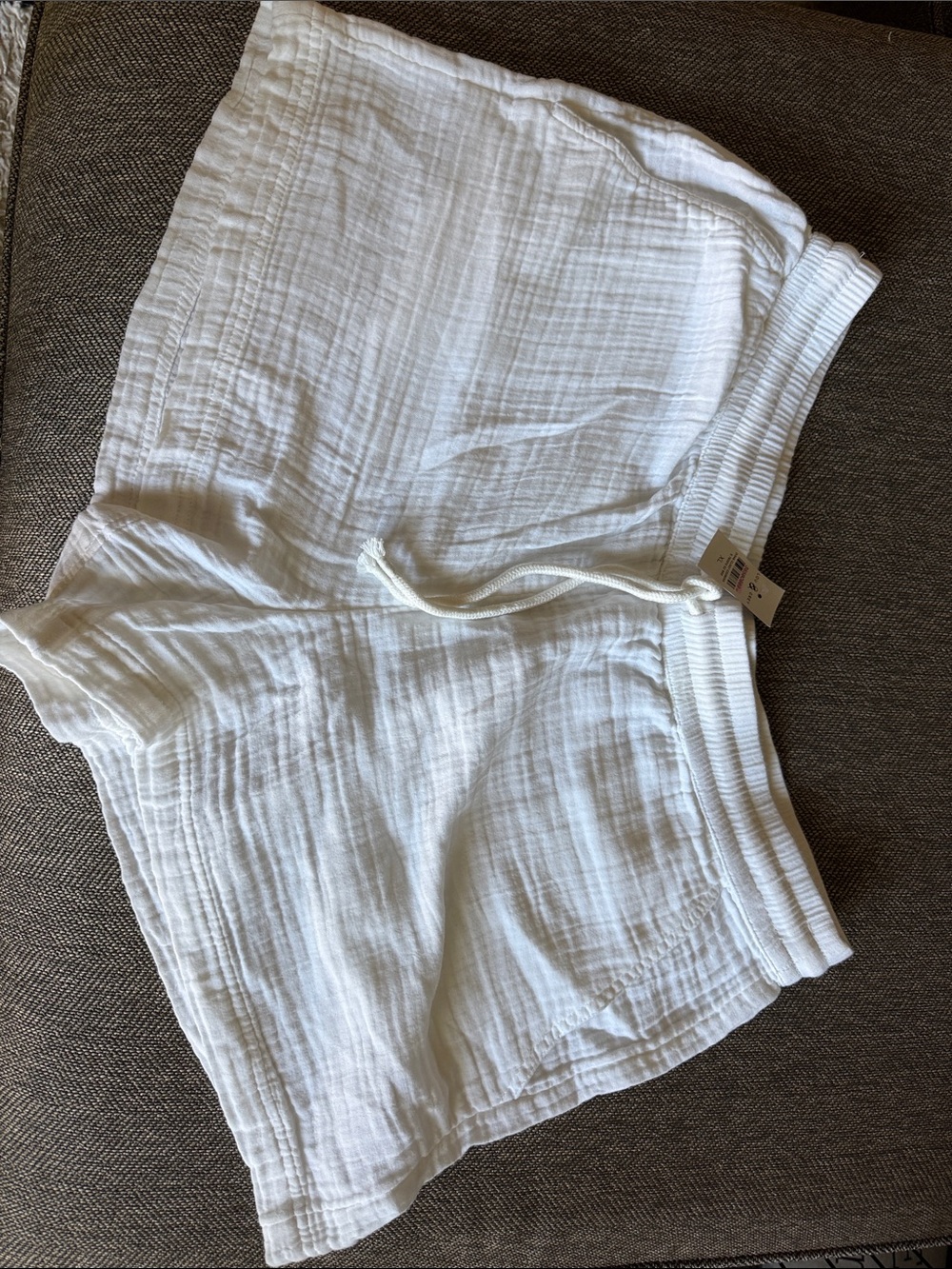 Lou and Grey White Women's Lightweight Drawstring Shorts